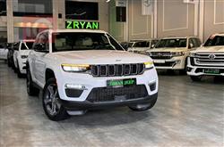 جیپ گراند شیرۆکی